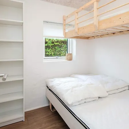 Сasa de vacaciones 4 Person In Hemmet-by Traum Hemmet